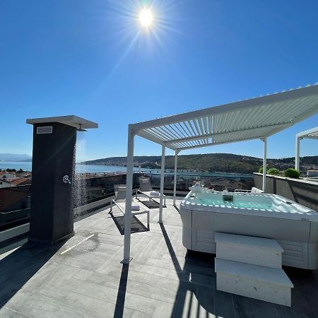 Sky Garden Trogir Apartment Екстериор снимка