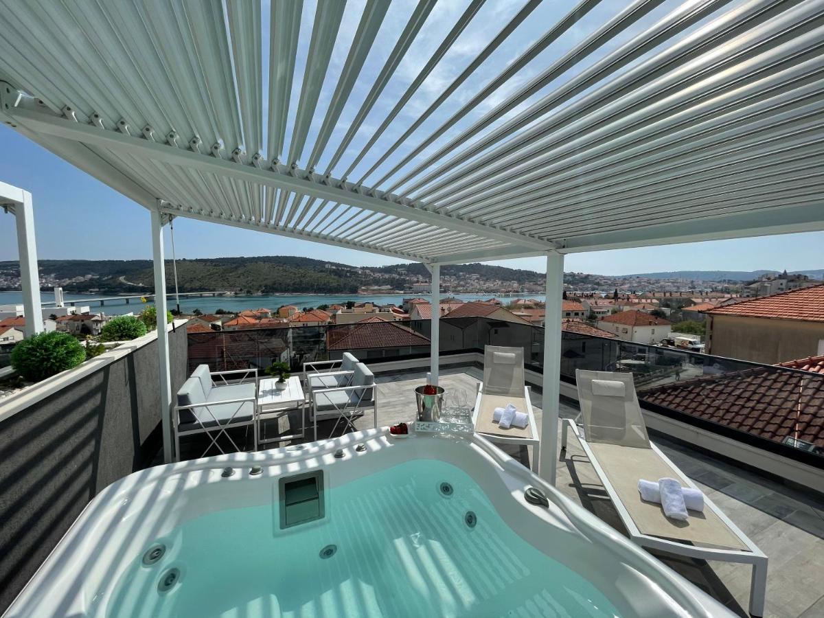 Sky Garden Trogir Apartment Екстериор снимка