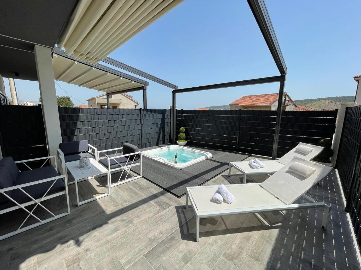 Sky Garden Trogir Apartment Екстериор снимка