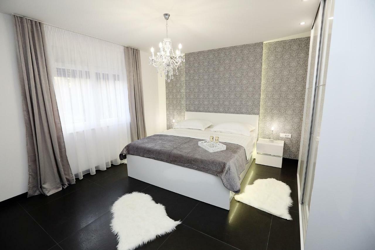 Sky Garden Trogir Apartment Екстериор снимка